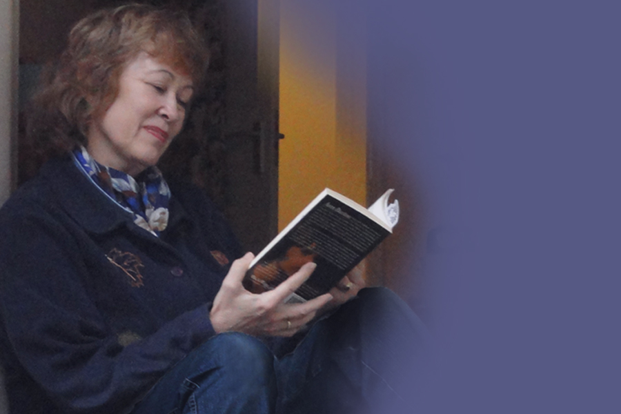 full screen background image